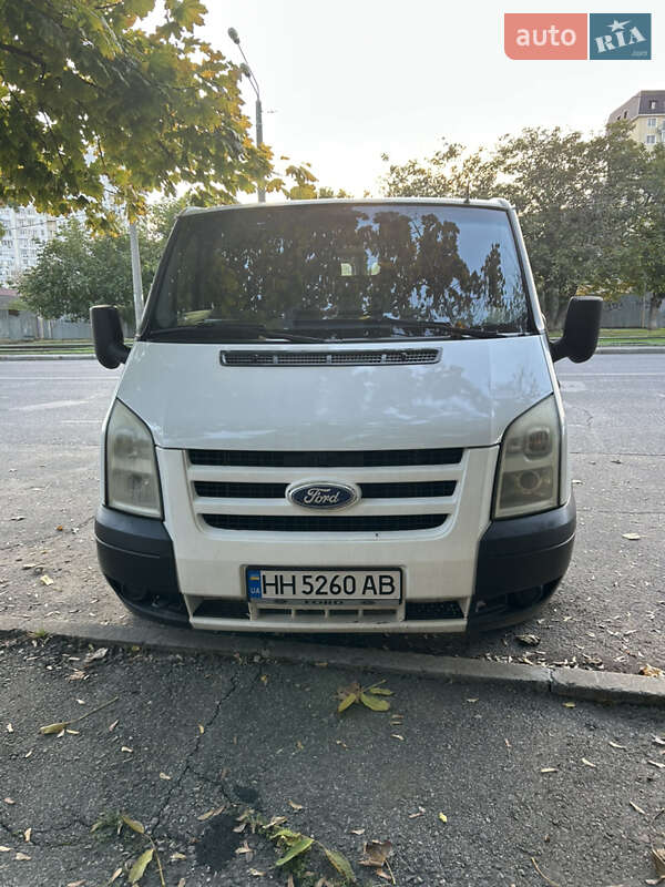 Грузовой фургон Ford Transit 2008 в 