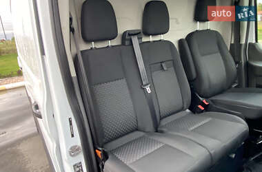 Грузовой фургон Ford Transit 2021 в 