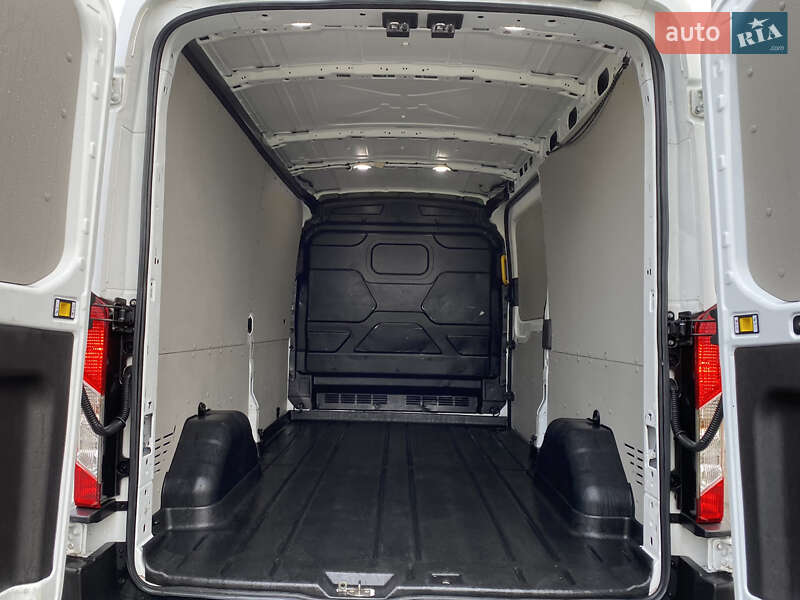 Вантажний фургон Ford Transit 2021 в Ірпені фото 40 Вантажний фургон Ford Transit 2021 в Ірпені