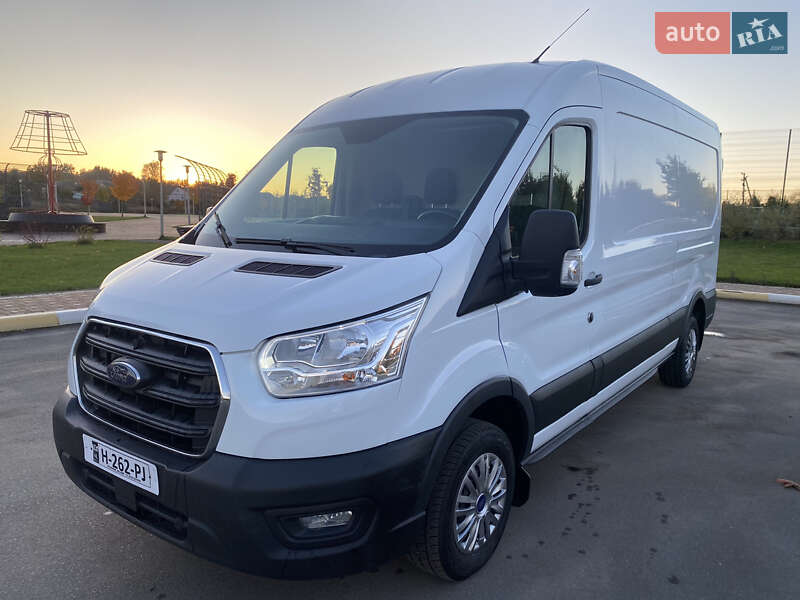 Вантажний фургон Ford Transit 2020 в Ірпені