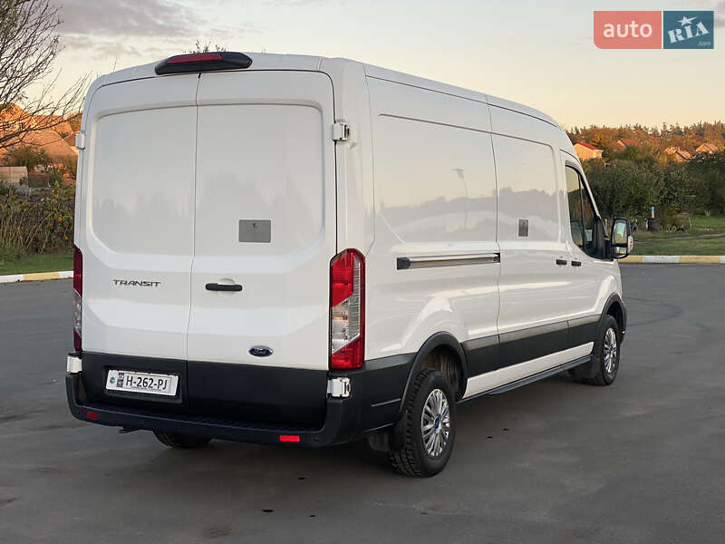 Вантажний фургон Ford Transit 2020 в Ірпені