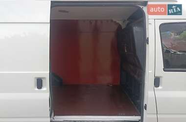 Вантажний фургон Ford Transit 2005 в  фото 13 Вантажний фургон Ford Transit 2005 в