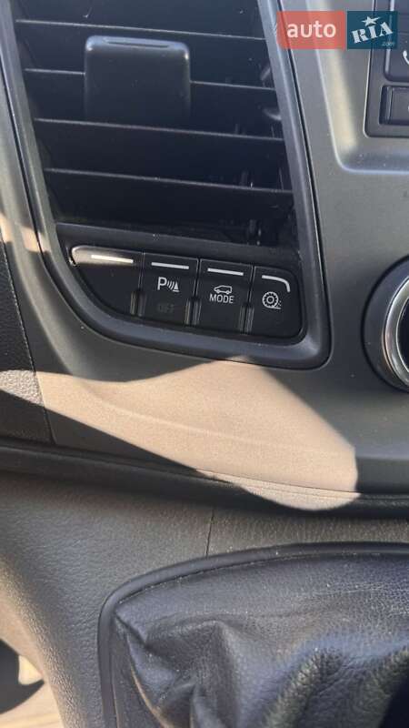 Микроавтобус Ford Transit 2019 в Киеве фото 8 Микроавтобус Ford Transit 2019 в Киеве