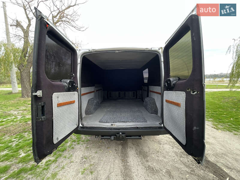 Грузовой фургон Ford Transit 2008 в Николаеве