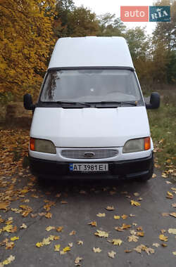 Грузопассажирский фургон Ford Transit 1998 в Городке