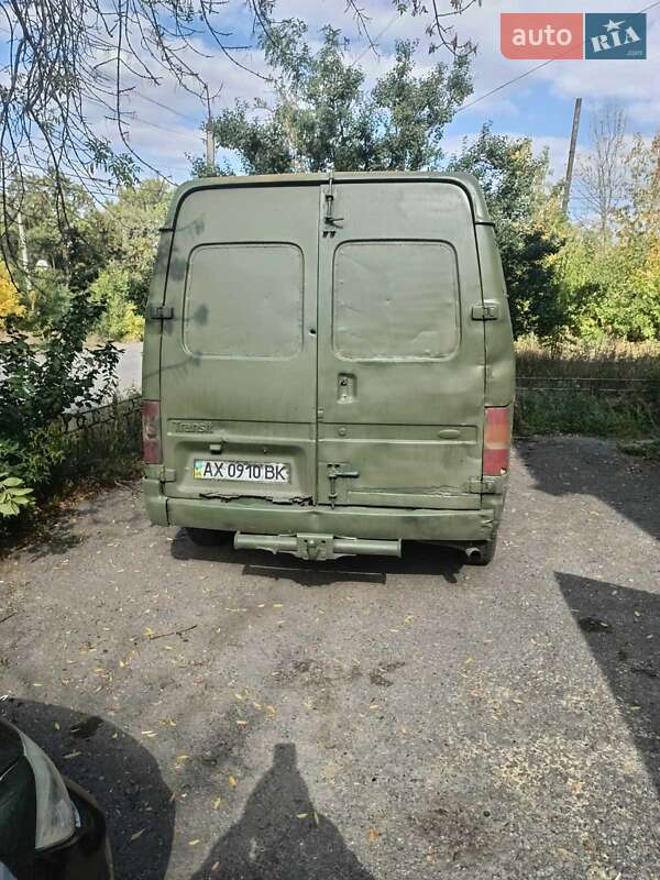 Вантажний фургон Ford Transit 1994 в Чугуєві