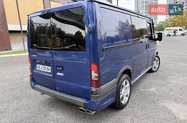 Вантажний фургон Ford Transit 2007 в 