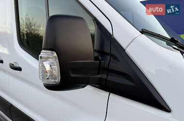Грузовой фургон Ford Transit 2021 в 