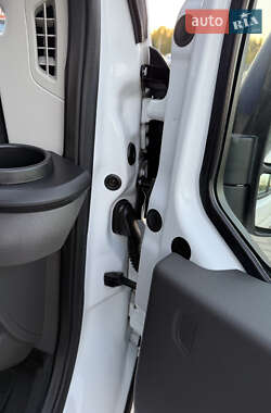 Грузовой фургон Ford Transit 2021 в 