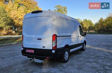 Вантажний фургон Ford Transit 2021 в 