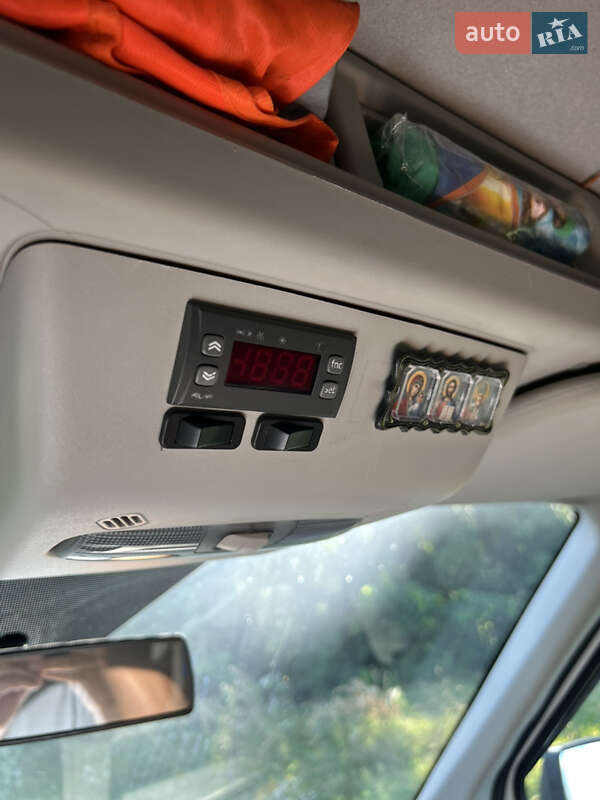 Грузовой фургон Ford Transit 2016 в Дунаевцах