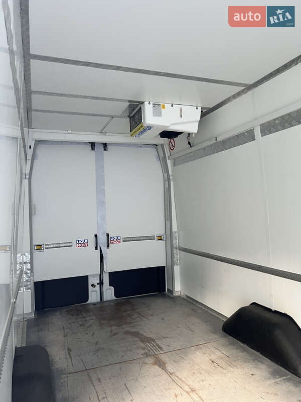 Грузовой фургон Ford Transit 2016 в Дунаевцах