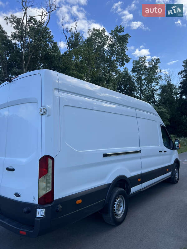 Грузовой фургон Ford Transit 2016 в Дунаевцах