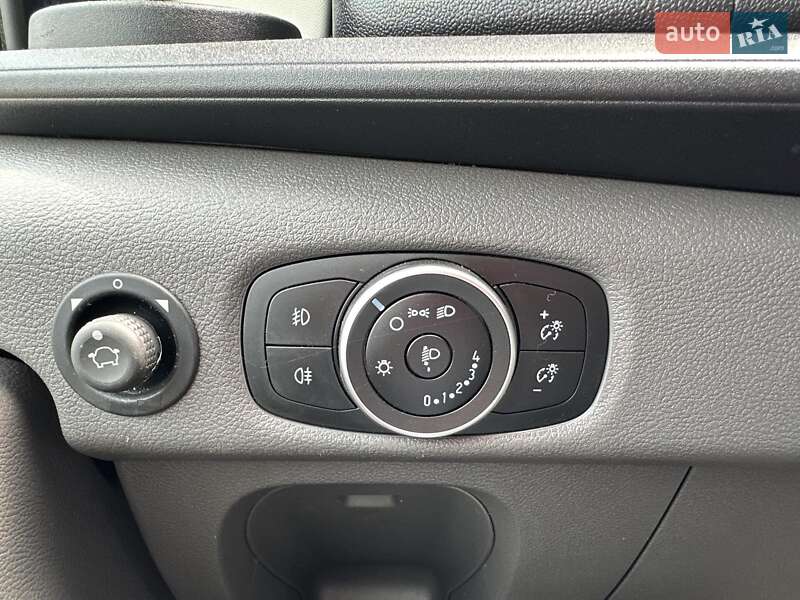 Грузовой фургон Ford Transit 2019 в Ковеле