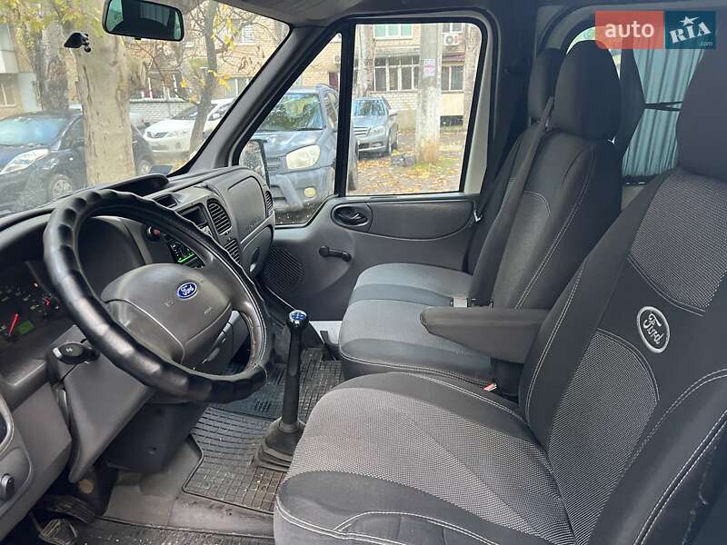 Микроавтобус Ford Transit 2005 в Николаеве фото 9 Микроавтобус Ford Transit 2005 в Николаеве