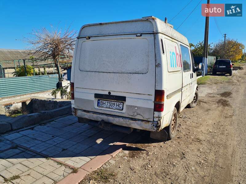 Вантажопасажирський фургон Ford Transit 1999 в Одесі фото 6 Вантажопасажирський фургон Ford Transit 1999 в Одесі