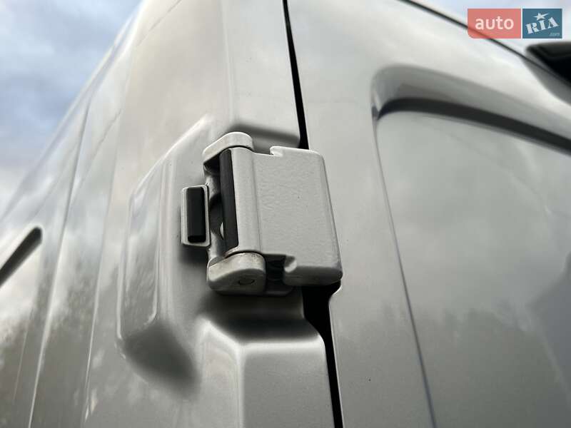 Грузовой фургон Ford Transit 2020 в Ровно