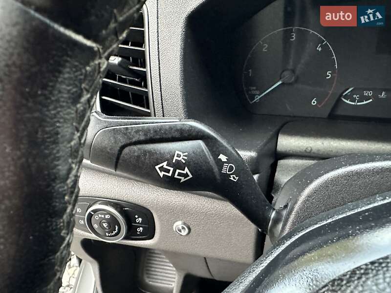 Грузовой фургон Ford Transit 2020 в Ровно