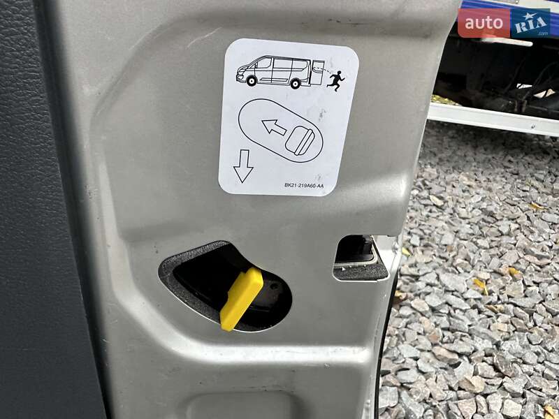 Грузовой фургон Ford Transit 2020 в Ровно