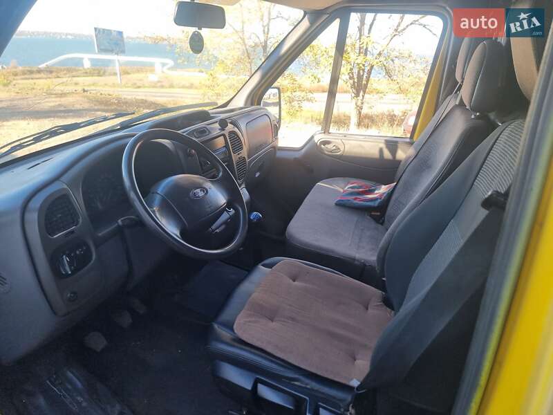 Вантажний фургон Ford Transit 2002 в Одесі фото 7 Вантажний фургон Ford Transit 2002 в Одесі