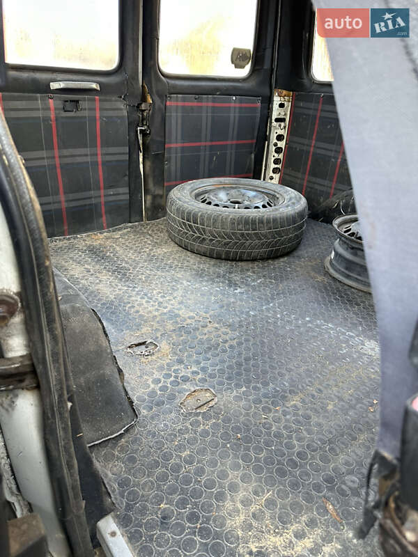 Мінівен Ford Transit 1995 в Володимирі