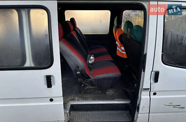 Мінівен Ford Transit 1995 в Володимирі