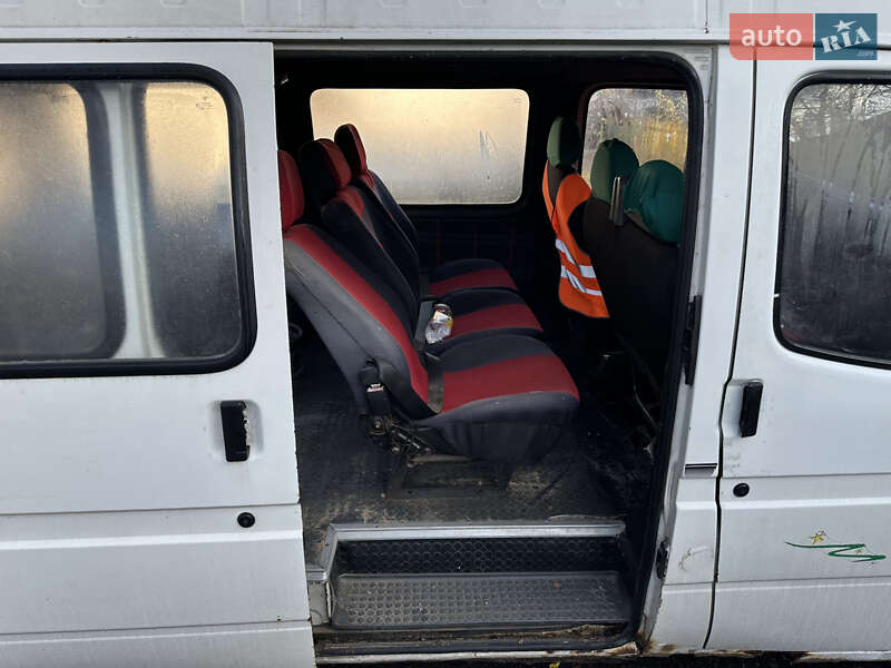 Мінівен Ford Transit 1995 в Володимирі