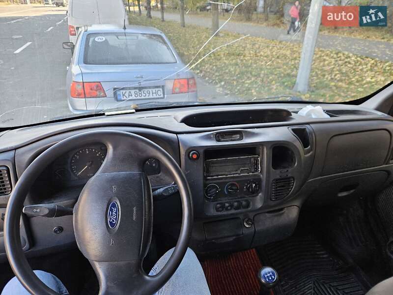 Грузовой фургон Ford Transit 2001 в Киеве фото 16 Грузовой фургон Ford Transit 2001 в Киеве