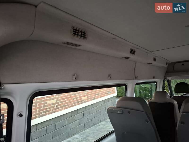 Минивэн Ford Transit 2009 в Черновцах