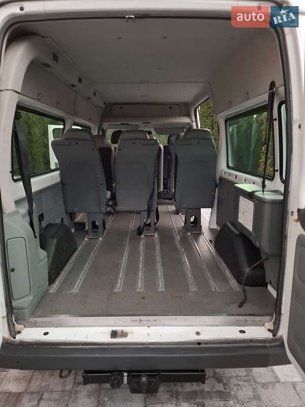 Минивэн Ford Transit 2009 в Черновцах