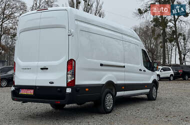 Вантажний фургон Ford Transit 2019 в Умані
