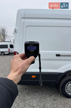 Вантажний фургон Ford Transit 2019 в Умані