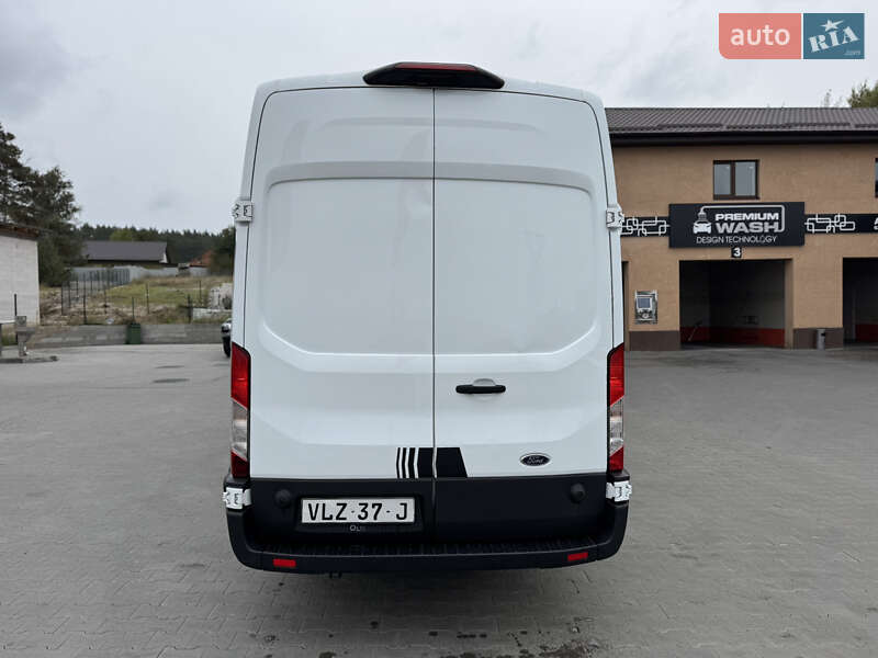 Вантажний фургон Ford Transit 2021 в Ірпені