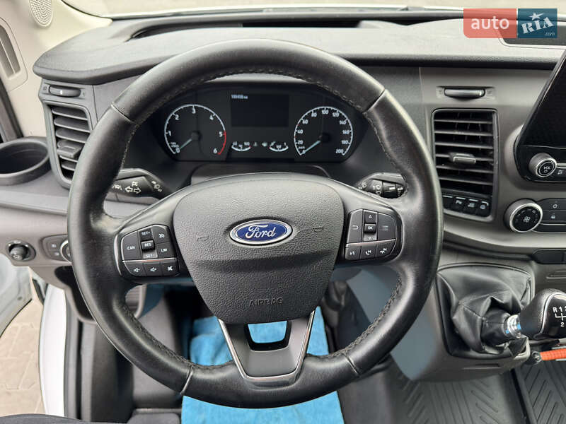 Вантажний фургон Ford Transit 2021 в Ірпені