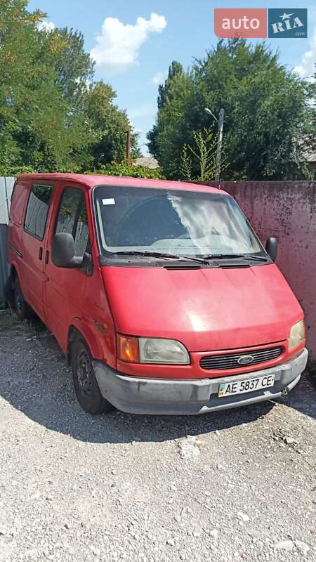 Вантажопасажирський фургон Ford Transit 1999 в Дніпрі фото Вантажопасажирський фургон Ford Transit 1999 в Дніпрі