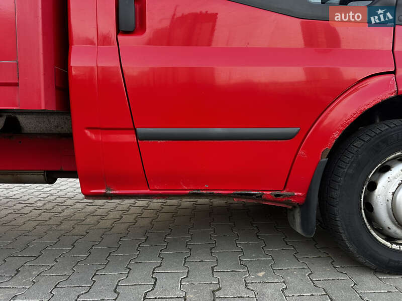 Грузовой фургон Ford Transit 2013 в Киеве