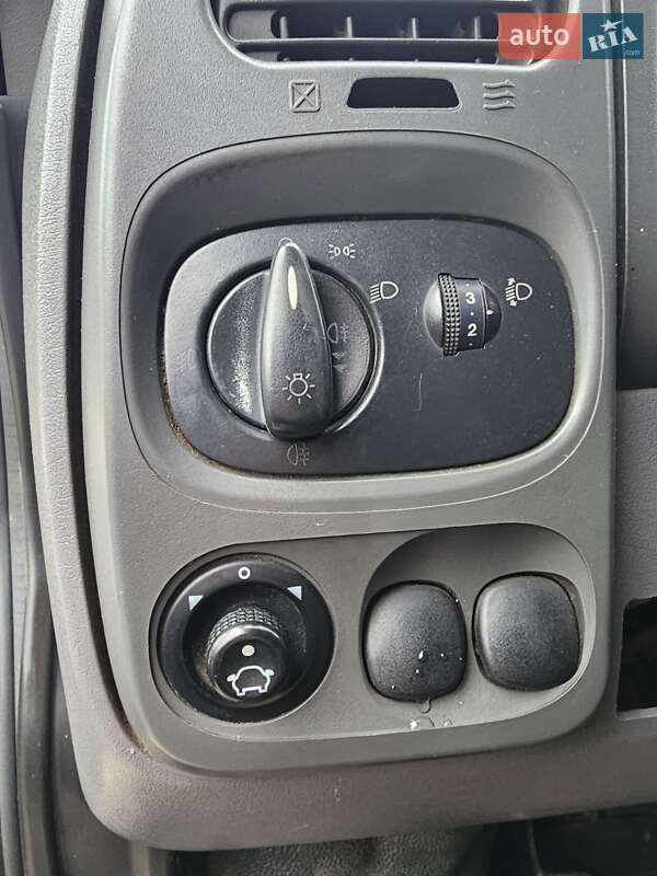 Микровэн Ford Transit 2002 в Киеве фото 12 Микровэн Ford Transit 2002 в Киеве