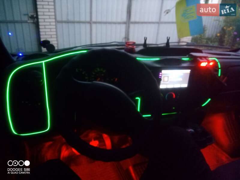 Вантажопасажирський фургон Ford Transit 2003 в Погребище фото 14 Вантажопасажирський фургон Ford Transit 2003 в Погребище