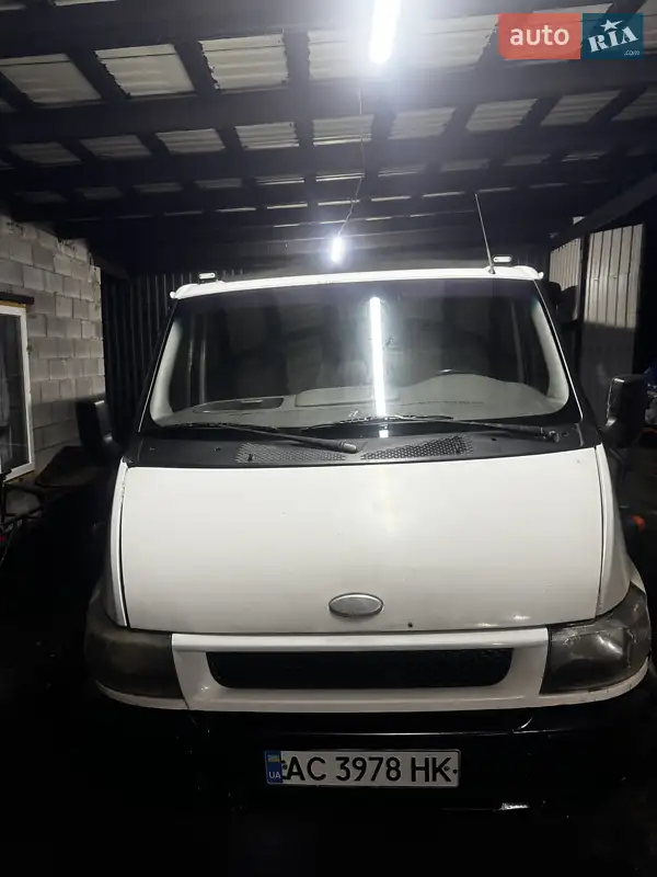 Ford Transit 2003