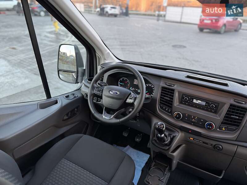 Грузопассажирский фургон Ford Transit 2020 в Ирпене