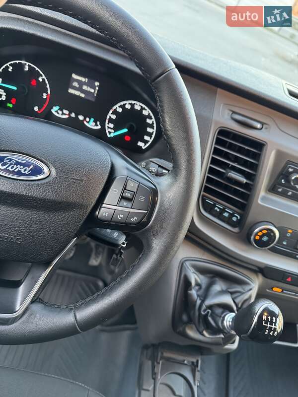 Грузопассажирский фургон Ford Transit 2020 в Ирпене