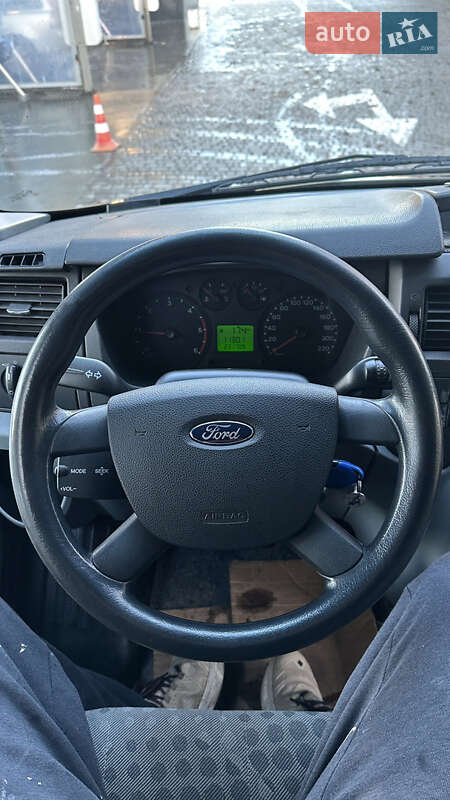 Минивэн Ford Transit 2011 в Луцке фото 9 Минивэн Ford Transit 2011 в Луцке