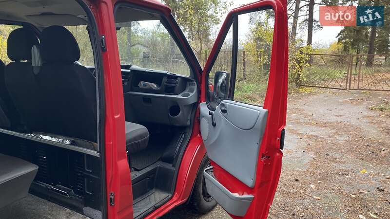 Мінівен Ford Transit 2007 в Димері