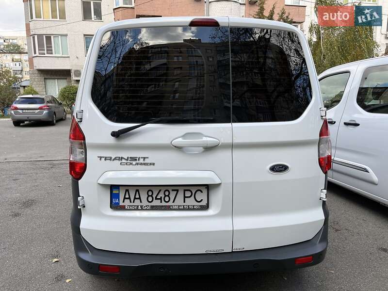 Грузовой фургон Ford Transit 2015 в Киеве фото 4 Грузовой фургон Ford Transit 2015 в Киеве