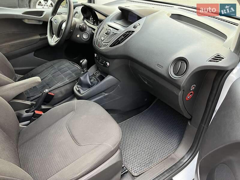 Грузовой фургон Ford Transit 2015 в Киеве фото 12 Грузовой фургон Ford Transit 2015 в Киеве