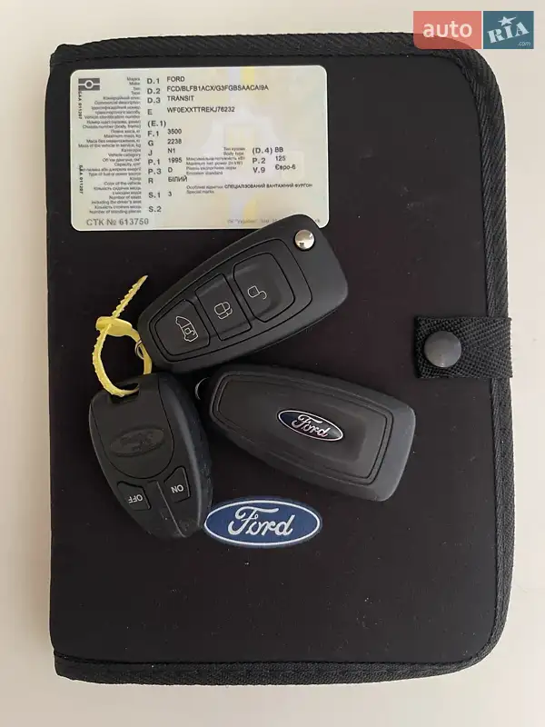 Вантажний фургон Ford Transit 2019 в Львові документ