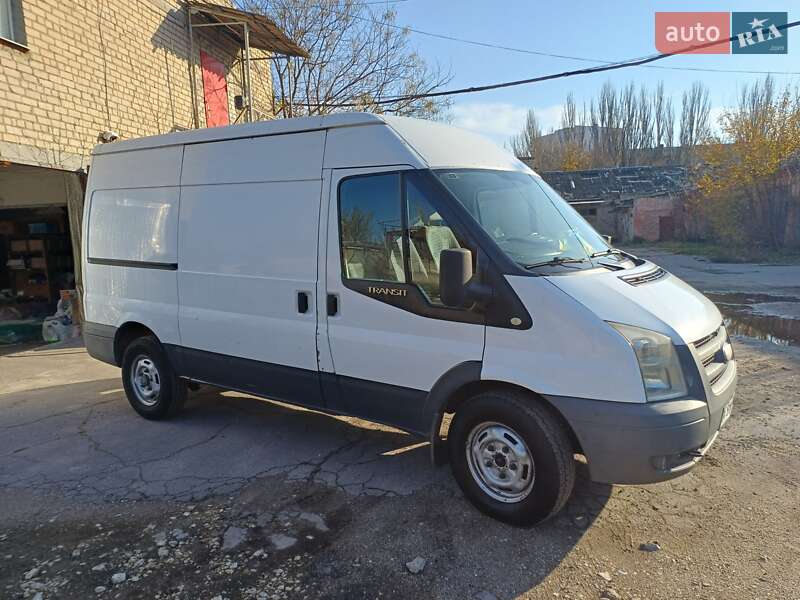 Грузовой фургон Ford Transit 2008 в Херсоне