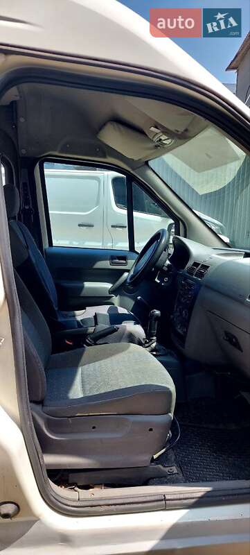 Вантажопасажирський фургон Ford Transit 2005 в Одесі