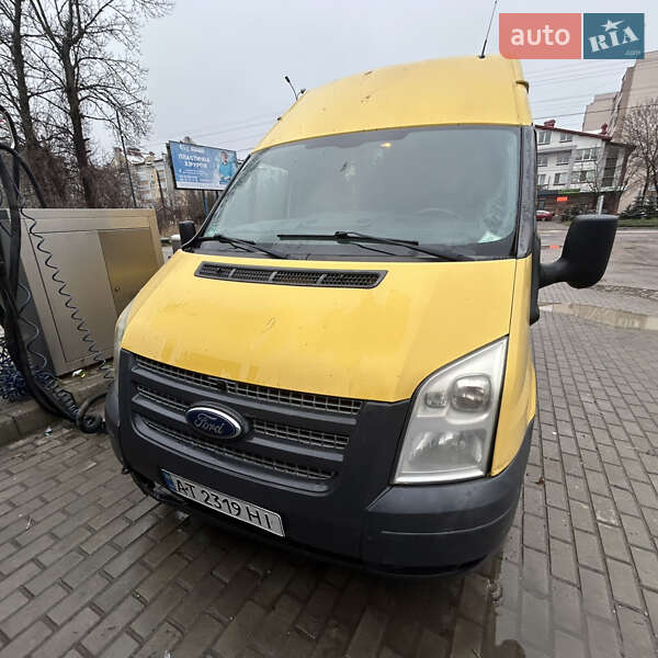 Ford Transit 2012