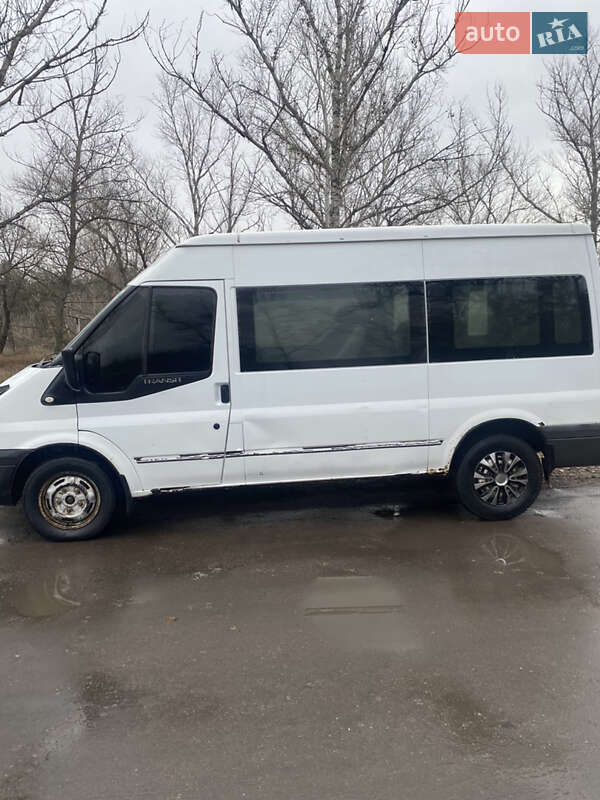 Мікроавтобус Ford Transit 2006 в Миколаївці